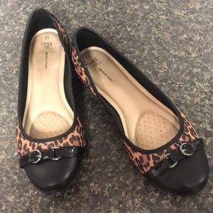 Time & Tru leopard & black cushion ballet flats 11